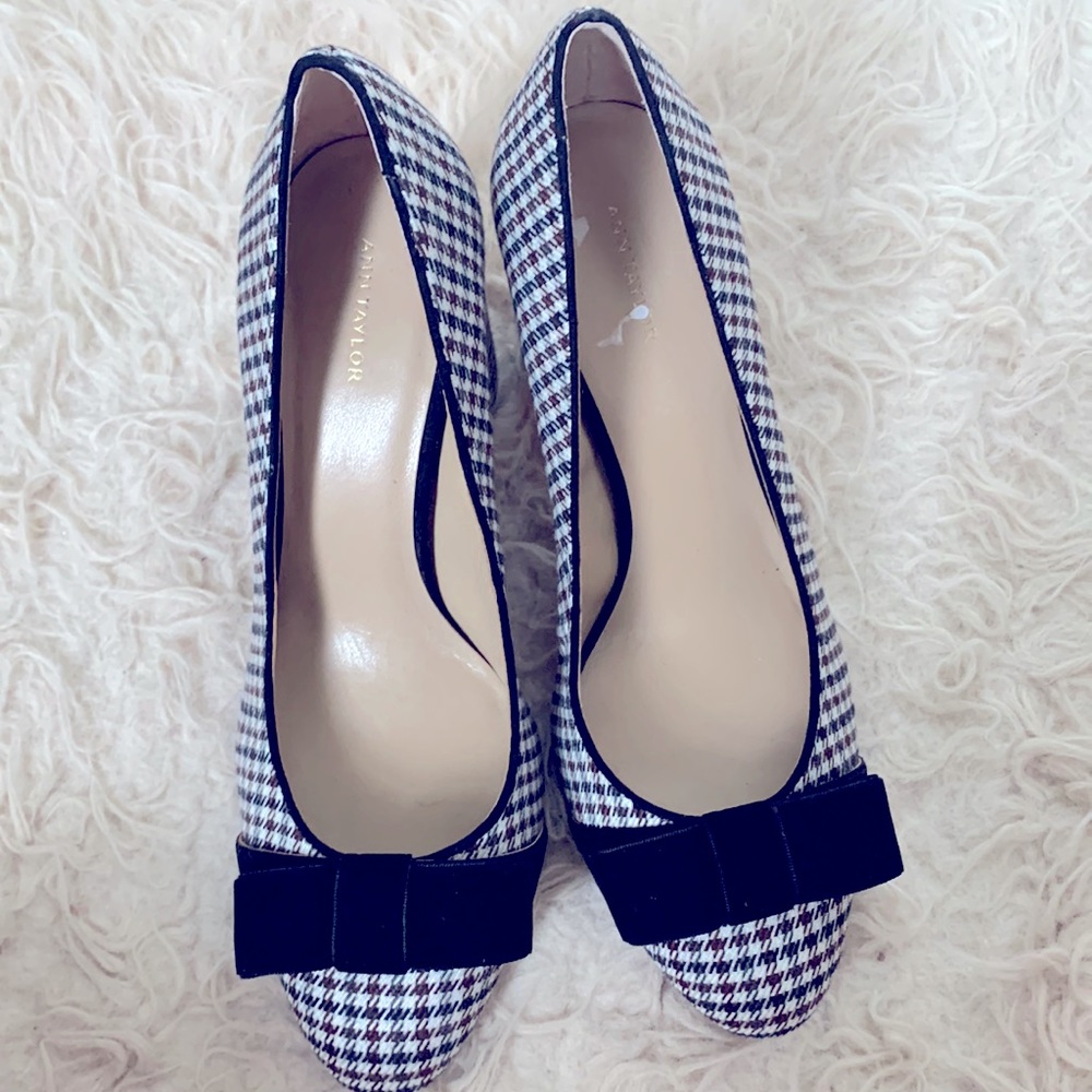 Modern Plaid Kaia Bow Block Heel Pumps Size 8.5